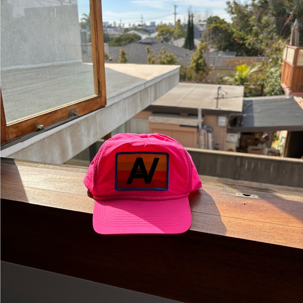 New without tags hot pink Aviator Nation hat